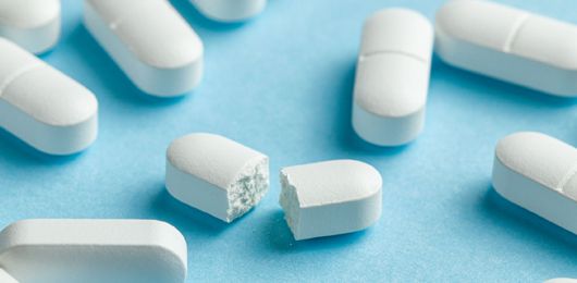 Farmaci: si possono spezzare le pastiglie prima di ingerirle? - MultiMedica